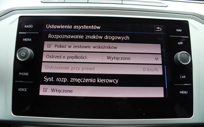 Volkswagen Passat cena 72500 przebieg: 138444, rok produkcji 2019 z Orzysz małe 379